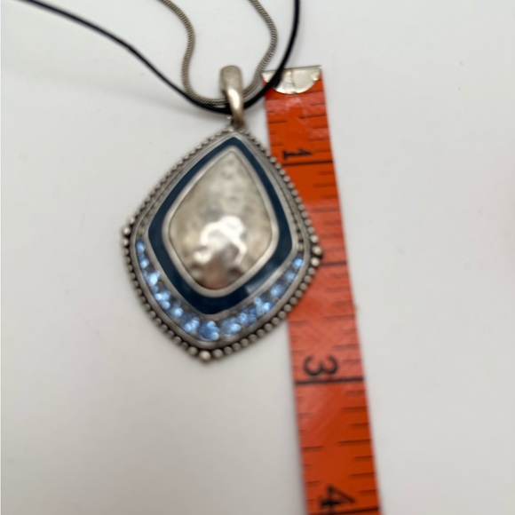 Premier Designs Good To Go Silver Tone Blue Rhinestone Enhancer Necklace Jewelry - Picture 8 of 10